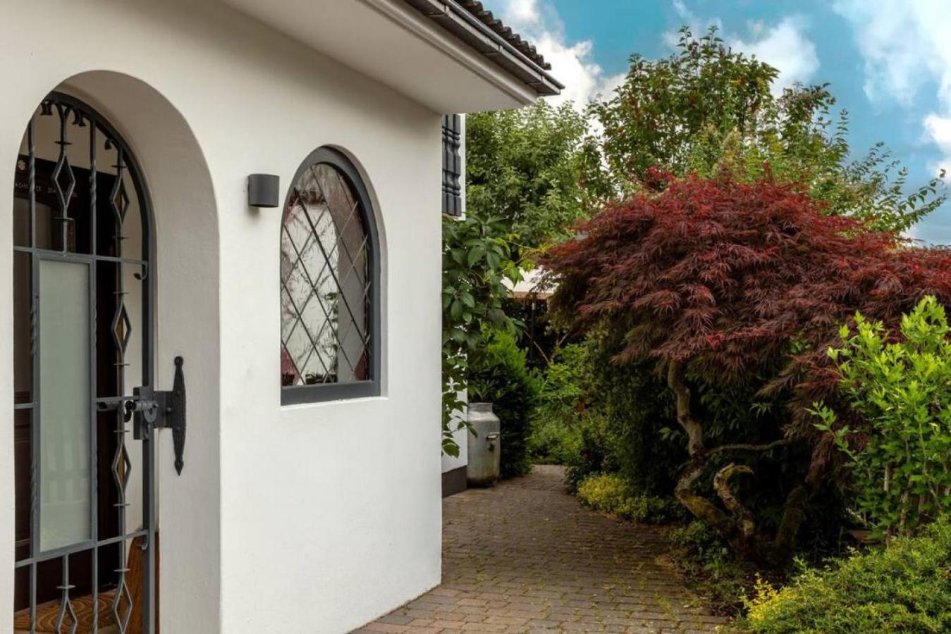 Adenauer Zwoelf - Das 5 Sterne Ferienhaus Mit Sauna Und Garten Am Eifelsteig Kerpen  Kültér fotó